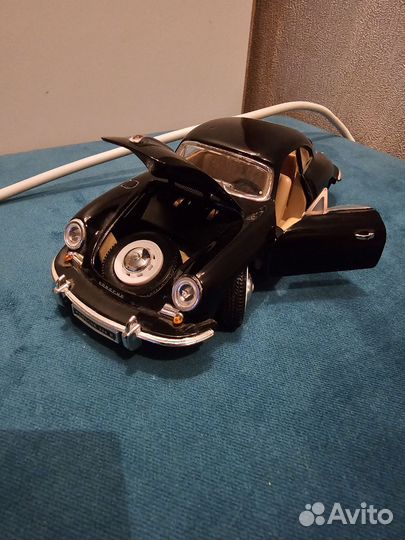 Модель porsche 356 B