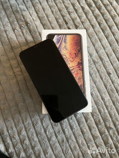 iPhone xs max 64 gb