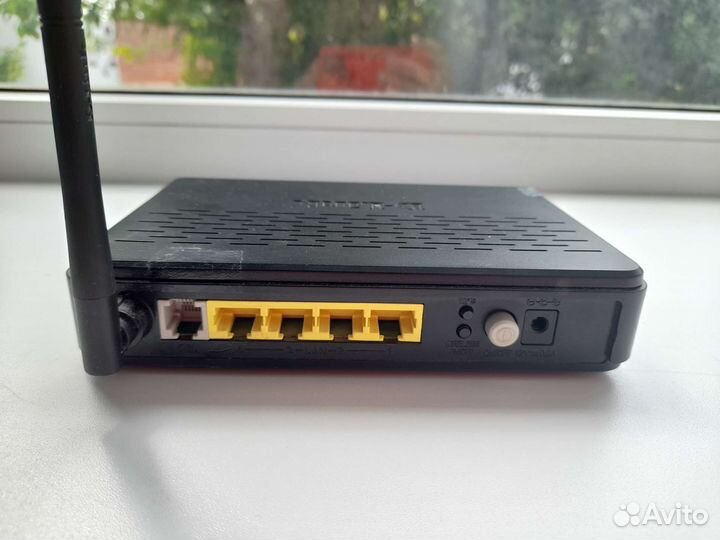 Роутер d link