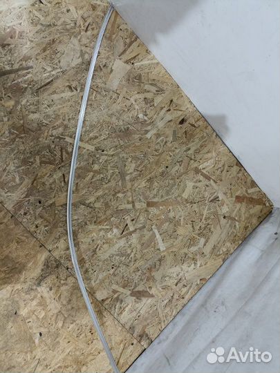 Молдинг двери передний левый Volvo Xc 90