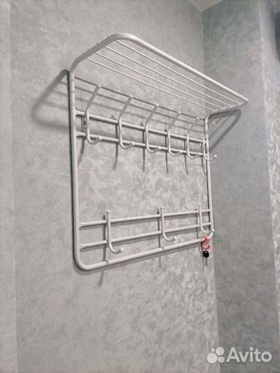 Вешалка в прихожую