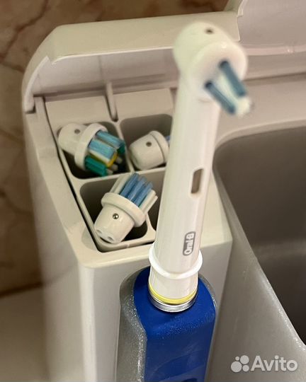 Зубной центр Braun Oral-B OxyJet