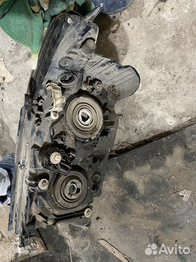 Фара toyota land cruiser 200