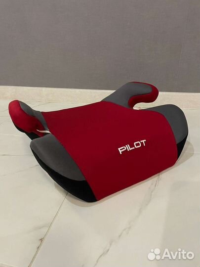 Детское автокресло бустер