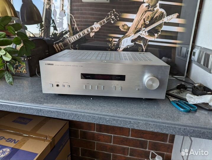 Yamaha A-S201 (серебро)