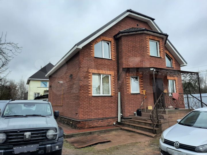 Дом 160 м² на участке 6,5 сот.