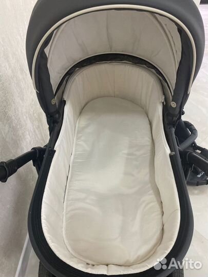 Детская коляска 3 в1