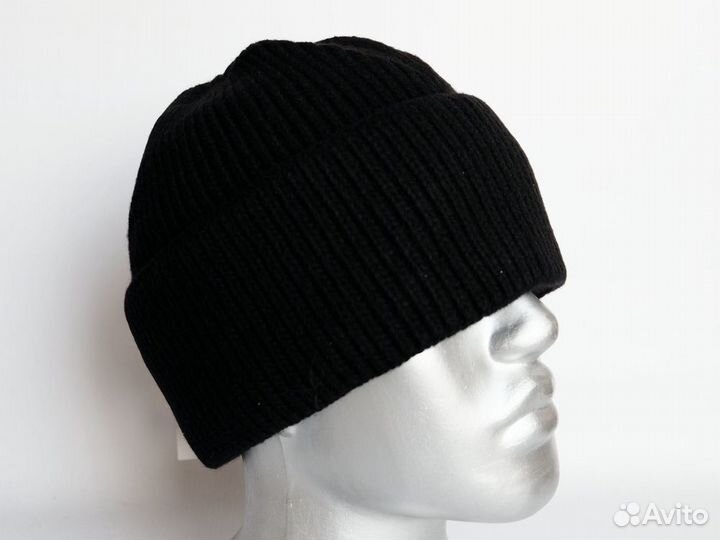 Шапка вязаная черная 