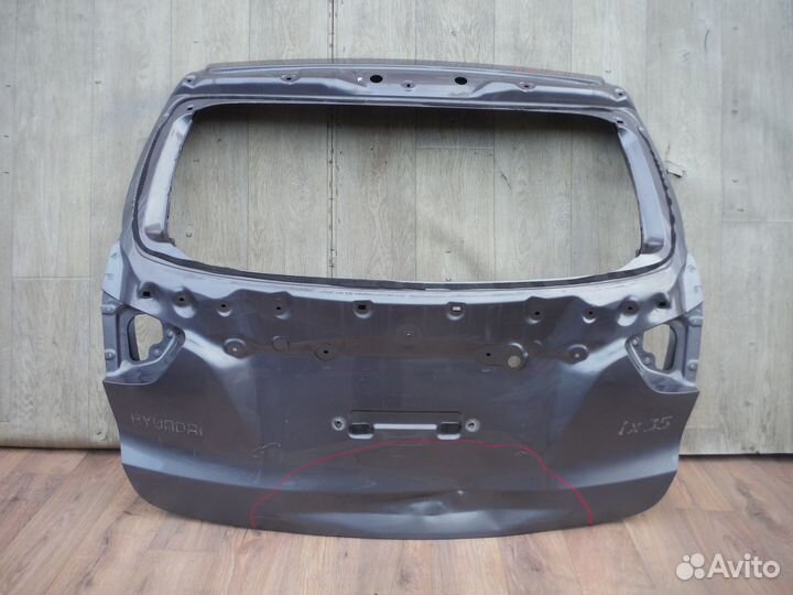 Крышка багажника №5 hyundai IX35 2013