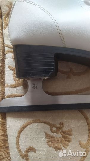 Коньки фигурные 37 размер утепленные