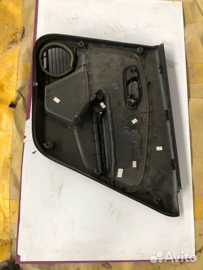 Обшивка салона задняя левая Volkswagen Polo седан