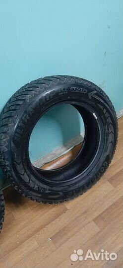 Goodyear Ultra Grip Ice Arctic 2 SUV 225/65 R17