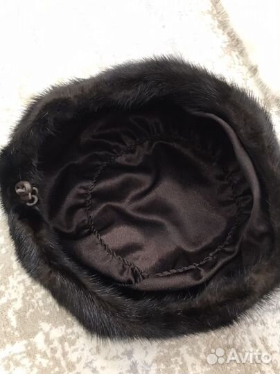 Берет женский норковый