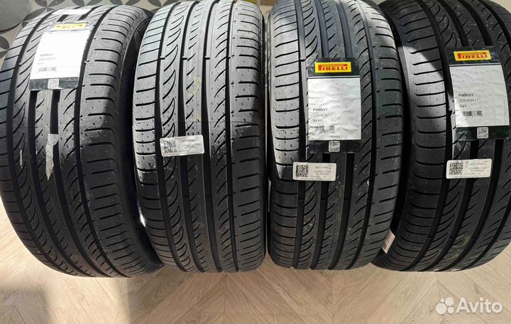 Pirelli Powergy 235/45 R19 99Y