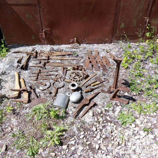 Кованые старинные петли