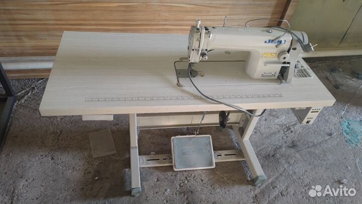 Швейная машинка Juki DDl-8100e