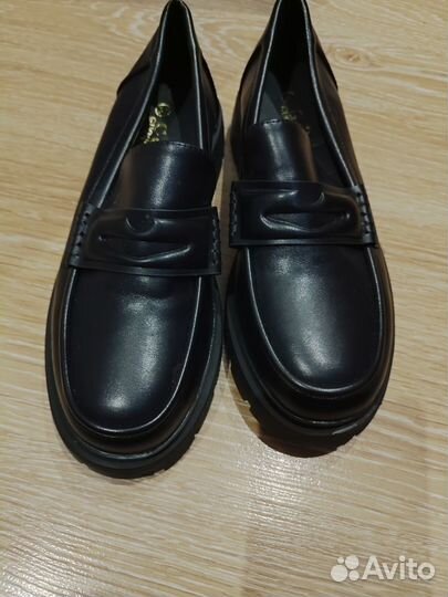 Туфли женские