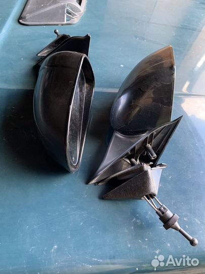 Зеркало заднего вида