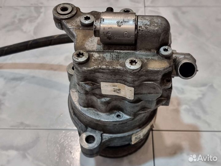 Двухполостный гидравлический насос BMW - 6787348