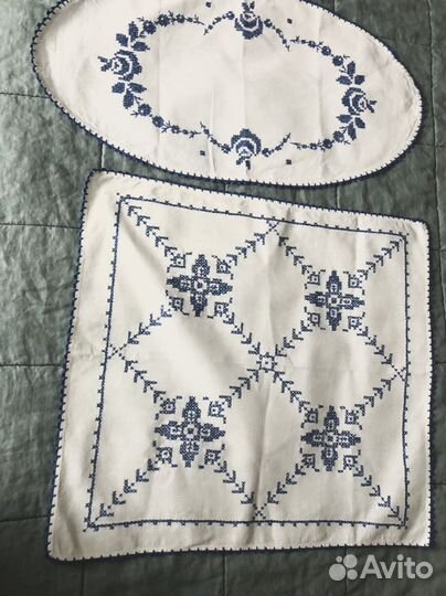 Салфетки с вышивкой и вязаные
