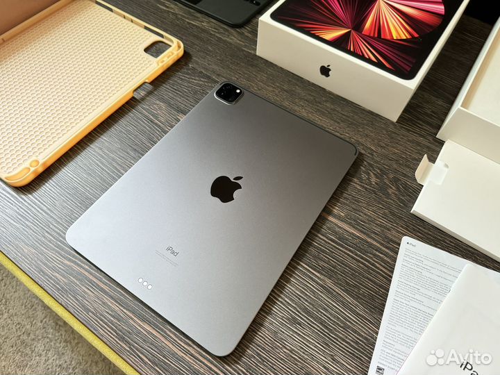 iPad Pro 11 2021 M1 128 (как новый)