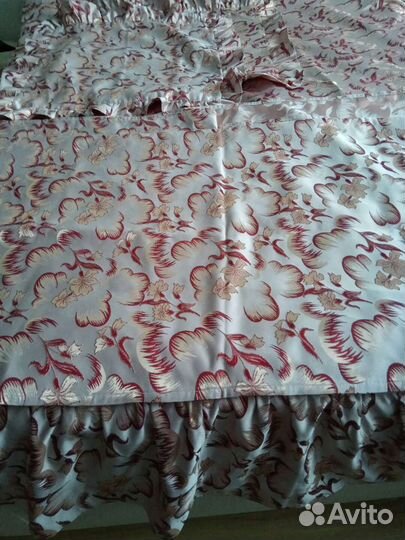 Комплект: покрывало, 2 накидки на подушки и шторы