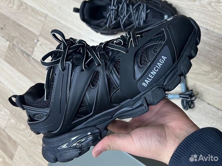 Кроссовки Balenciaga Track 1