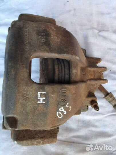 Суппорт Передний Вольво S60 S80 XC70 00-09