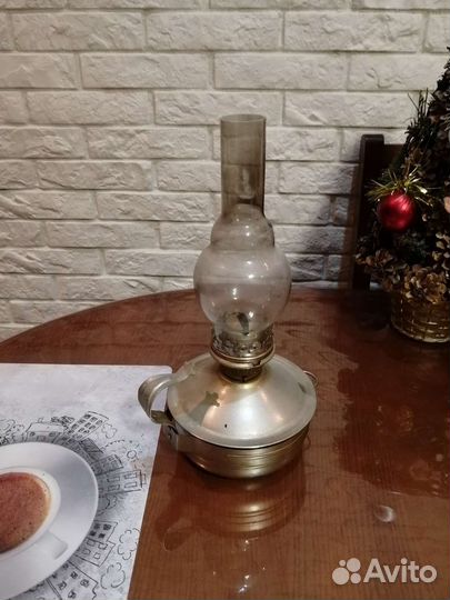 Керосиновая лампа