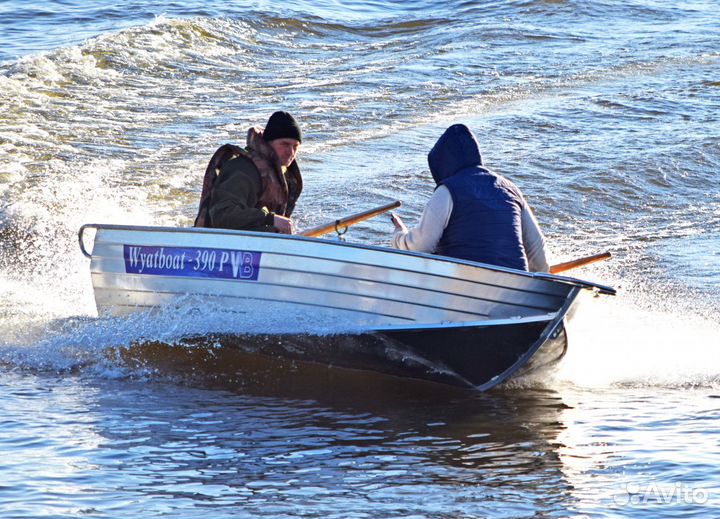 Новая моторная лодка Wyatboat 390Р алюминиевая