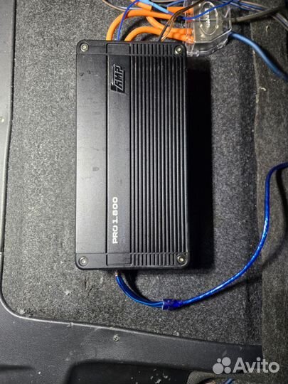 Сабвуфер вместе с усилителем