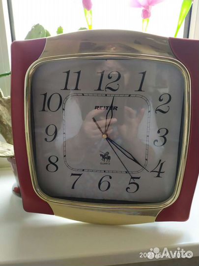 Часы настенные