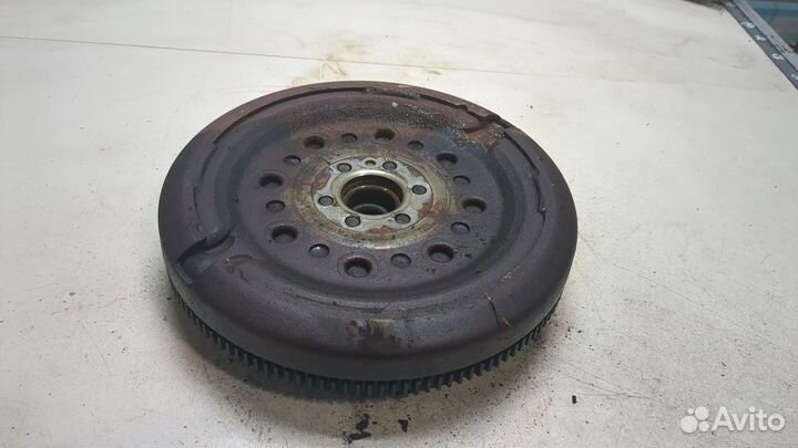 Маховик Audi A3 (8P)