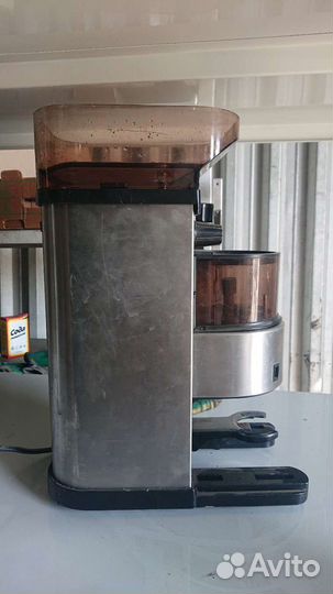 Кофемолка laCimbali профессиональная