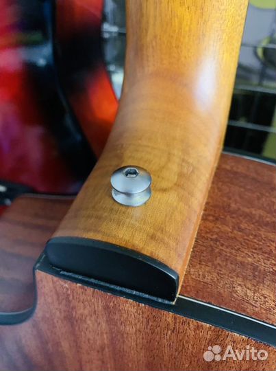 Гитара + чехол + ремень (комплект)