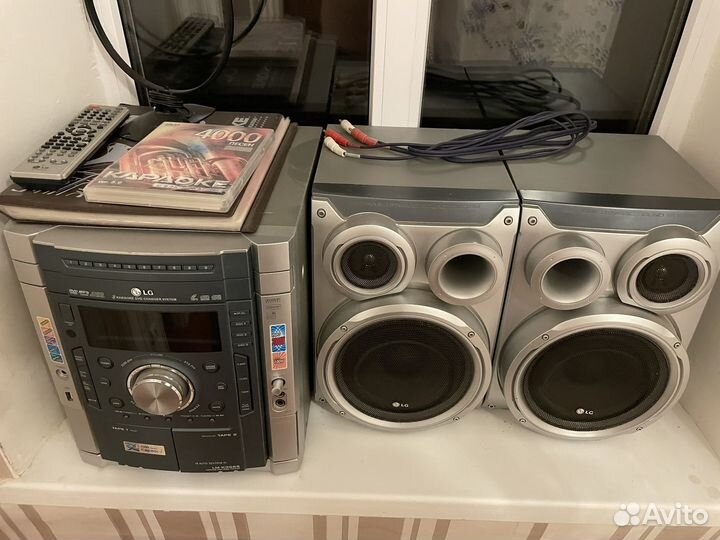 Музыкальный центр sony