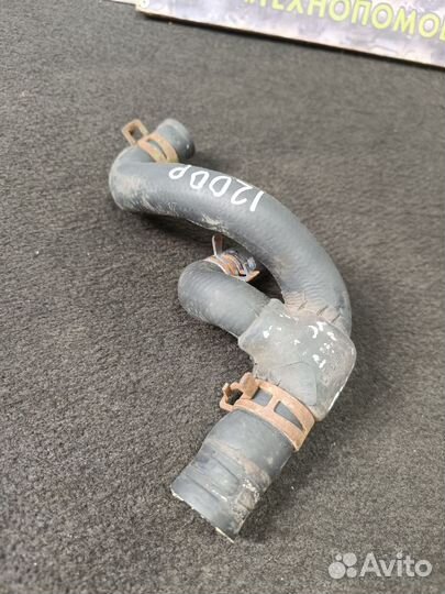 Шланг патрубок системы охлаждения 037121058b VAG