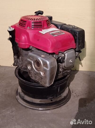 Двигатель Honda GXV390