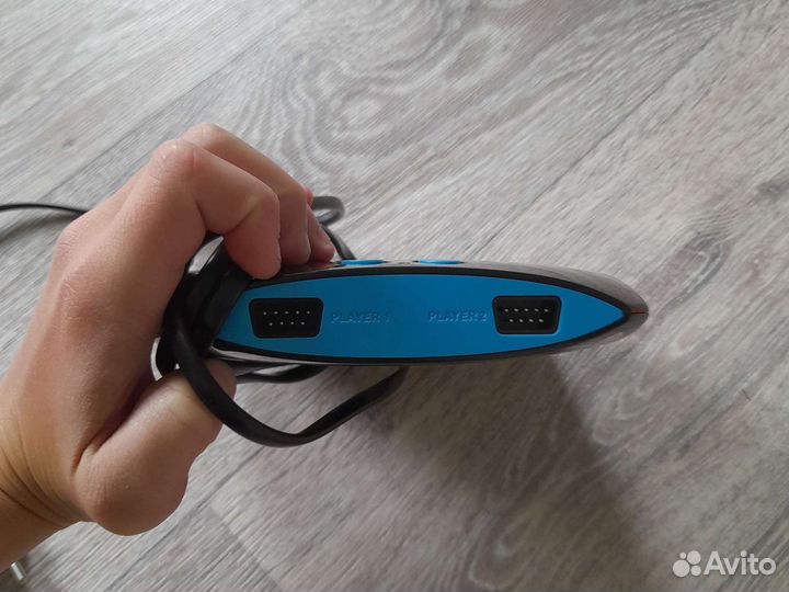 Игровая видео приставка Титан 555 игр