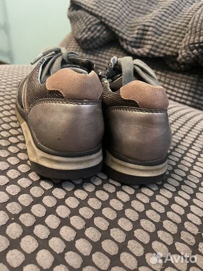 Кроссовки Kapika 32