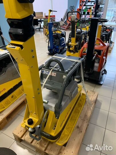 Виброплита бензиновая Wacker Neuson BPU 5545A