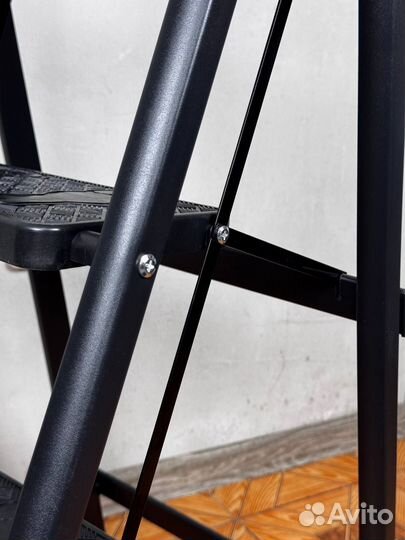 Стремянка 4 ступени