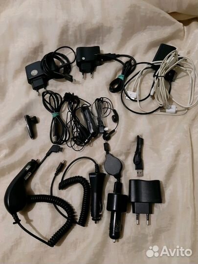 Зарядки для телефона