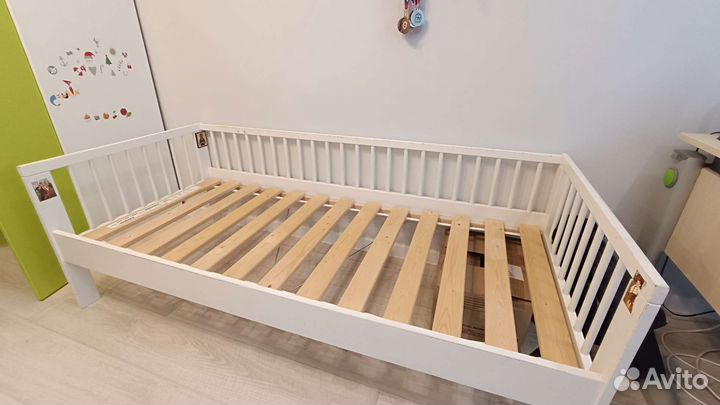 Детская кровать IKEA с матрасом