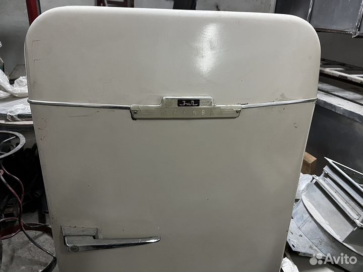 Холодильник Антикварный «ЗИЛ Москва»