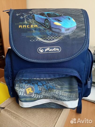 Ранец для первоклассника