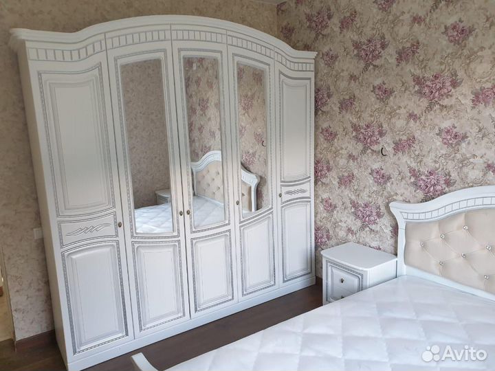 Спальный гарнитур Афина