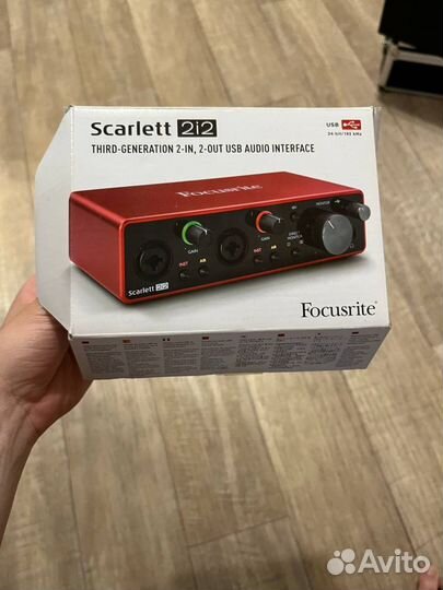 Звуковая карта Focusrite Scarlett 2i2 3rd gen