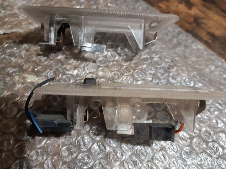 Плафон освещения салона