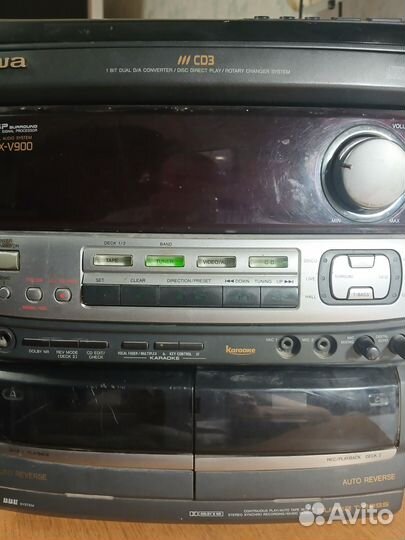Aiwa NSX V900